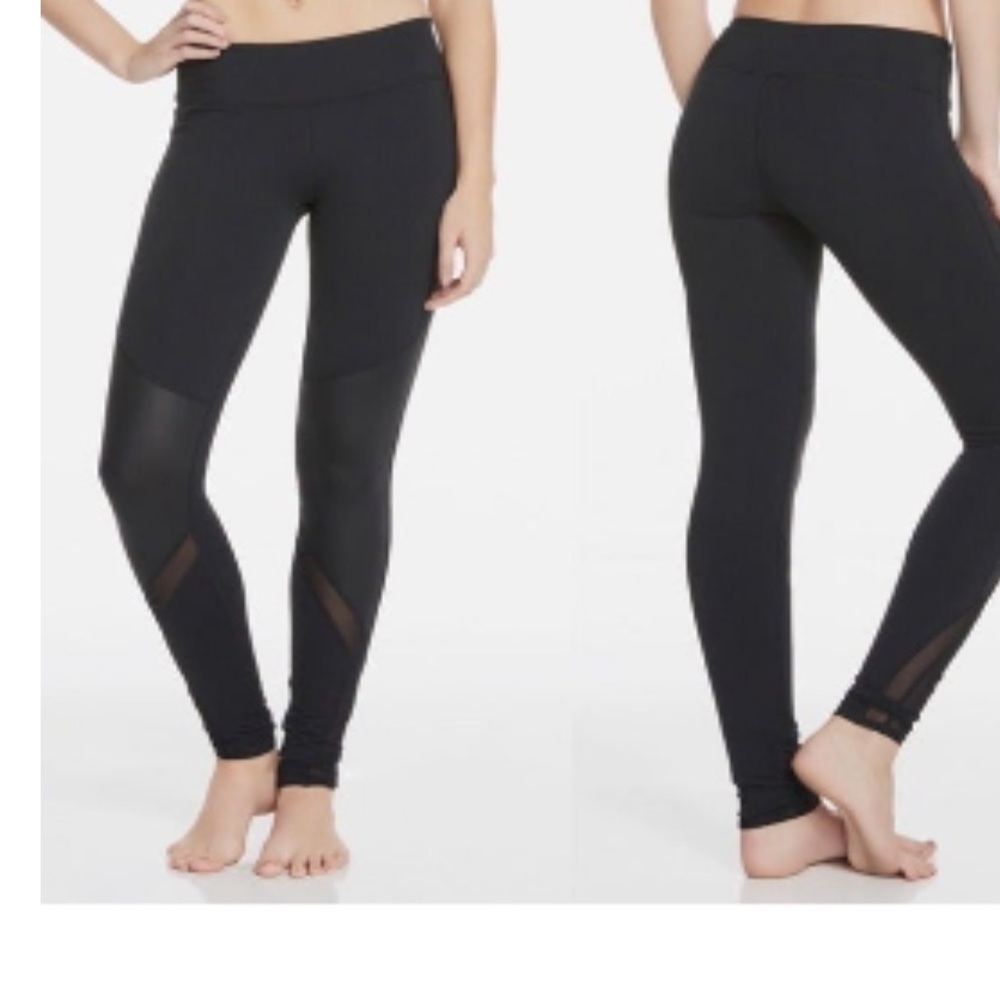 Fabletics clover legging 2!